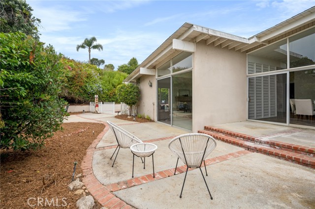 7301 Via Collado, Rancho Palos Verdes, California 90275, 3 Bedrooms Bedrooms, ,2 BathroomsBathrooms,Residential,Sold,Via Collado,PV22131164