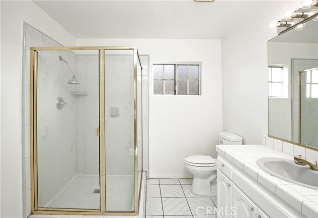 Image 18 of 45 For 9618 Samoline Avenue
