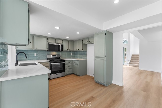 42346 W 47th W Street, Lancaster CA: https://media.crmls.org/medias/57544404-d394-44d3-81f4-6ccc8d13ffef.jpg
