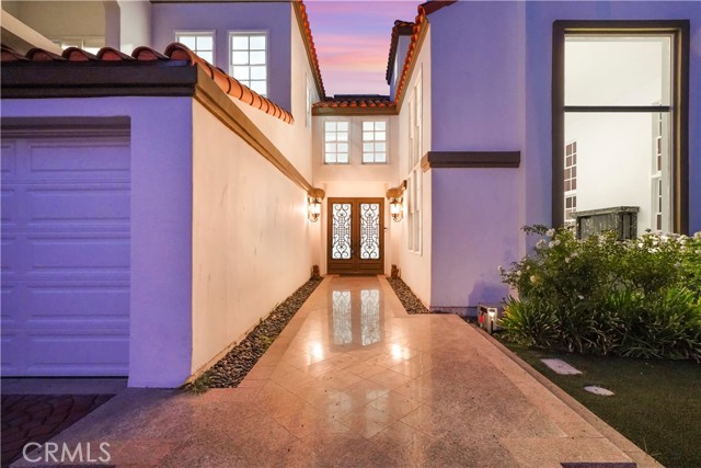 Detail Gallery Image 5 of 56 For 24215 Park Granada, Calabasas,  CA 91302 - 5 Beds | 5 Baths