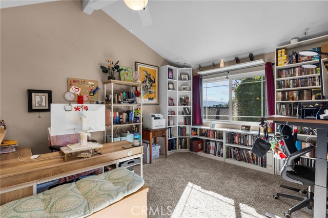 Detail Gallery Image 30 of 40 For 27547 Saffron, Saugus,  CA 91350 - 4 Beds | 3 Baths