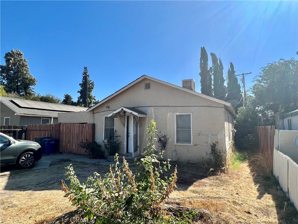 118 S Melody Lane, Merced, CA 95340