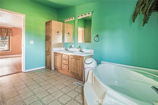 Detail Gallery Image 24 of 63 For 24868 Gardiner Ferry Rd, Corning,  CA 96021 - 3 Beds | 2 Baths