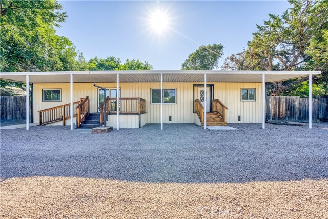 9742 Bonham Road, Lower Lake CA: https://media.crmls.org/medias/5757f49a-0527-4a76-a695-caf0e1b1dac2.jpg