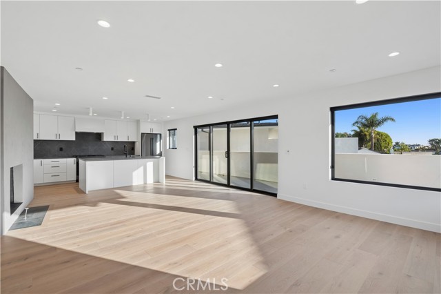 Detail Gallery Image 14 of 34 For 405 Serra Drive, Corona Del Mar,  CA 92625 - 3 Beds | 2 Baths