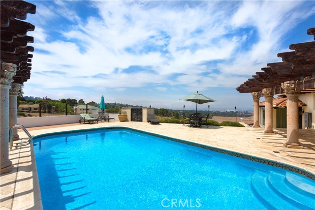 27361 Rainbow Ridge Road, Palos Verdes Peninsula, California 90274, 3 Bedrooms Bedrooms, ,2 BathroomsBathrooms,Residential,Sold,Rainbow Ridge,PV22119113