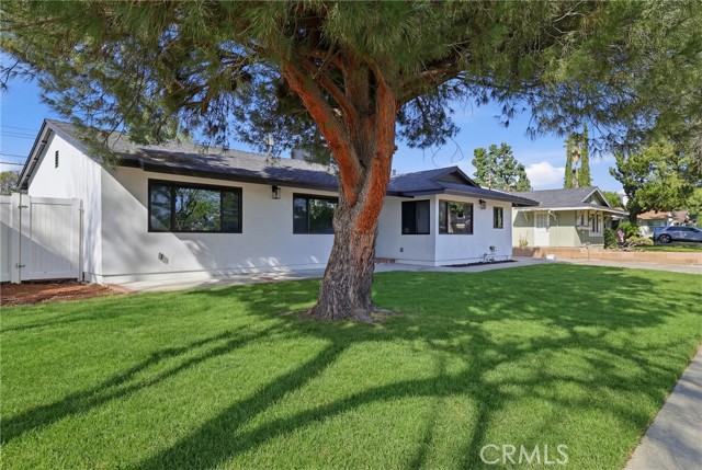 Detail Gallery Image 3 of 46 For 9651 Comanche, Chatsworth,  CA 91311 - 3 Beds | 2 Baths