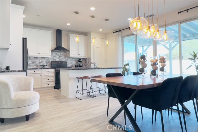 45617 6th E Street, Lancaster CA: https://media.crmls.org/medias/575c3d20-9f06-44b4-9150-87e089747bcf.jpg