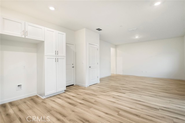 Detail Gallery Image 14 of 63 For 3 Rye Ct, Chico,  CA 95928 - 3 Beds | 2/1 Baths