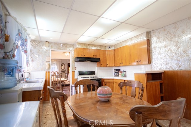 Detail Gallery Image 5 of 41 For 5934 Madden, Los Angeles,  CA 90043 - 3 Beds | 2 Baths