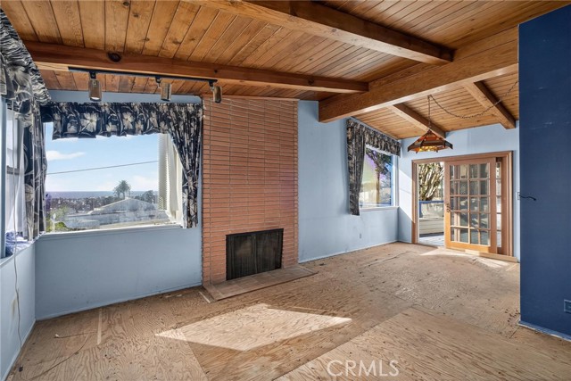 Detail Gallery Image 12 of 31 For 909 Montgomery, Hermosa Beach,  CA 90254 - 2 Beds | 2 Baths