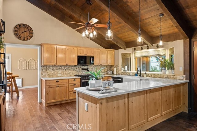 Detail Gallery Image 12 of 47 For 25050 Massachussetts Ave, Corning,  CA 96021 - 4 Beds | 2/1 Baths