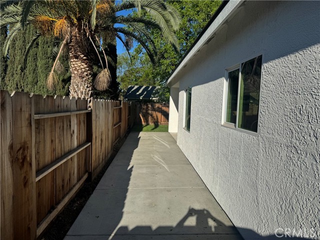 Detail Gallery Image 6 of 6 For 3519 Cordova Ave, Merced,  CA 95340 - 5 Beds | 3 Baths