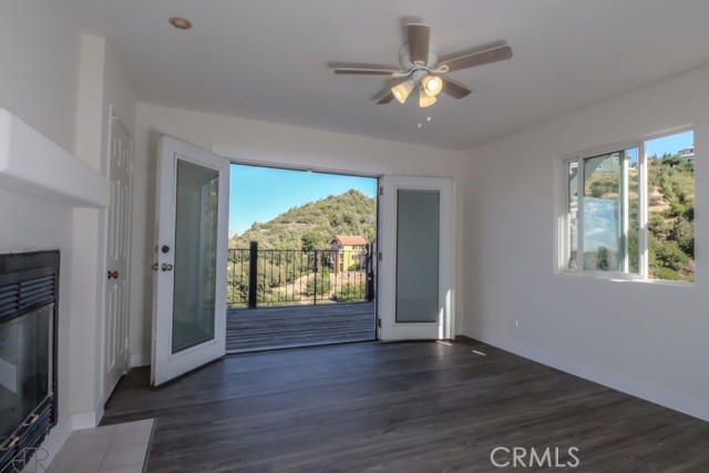 3305 Oakwood Drive, Julian CA: https://media.crmls.org/medias/5761b2f8-7caa-405e-8fd2-5524ab38deab.jpg