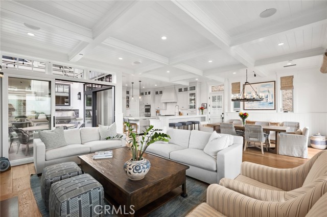 Detail Gallery Image 12 of 47 For 3000 Ocean Bld, Corona Del Mar,  CA 92625 - 5 Beds | 5/2 Baths