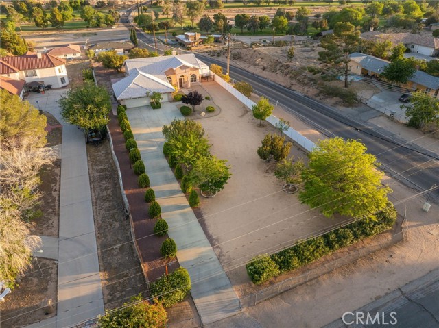 18463 Orange Street, Hesperia CA: https://media.crmls.org/medias/57626d76-78e5-40ef-9a03-a8feff426109.jpg