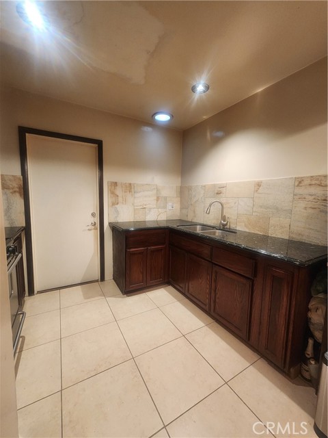 12138 Magnolia Street, El Monte CA: https://media.crmls.org/medias/57627038-0f5e-4f33-95b0-86cb43afc0bc.jpg