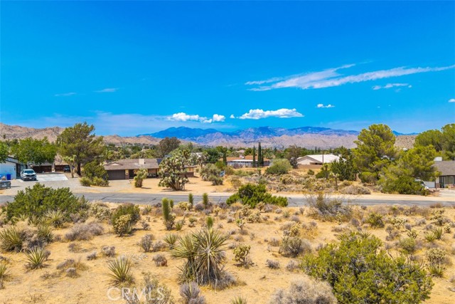 Detail Gallery Image 13 of 17 For 1234 Ivanhoe Dr, Yucca Valley,  CA 92284 - – Beds | – Baths