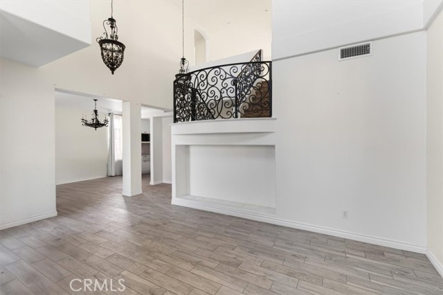 Detail Gallery Image 7 of 61 For 4058 Sundance, Norco,  CA 92860 - 5 Beds | 3/1 Baths