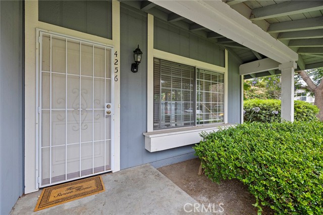 Detail Gallery Image 4 of 38 For 4256 Bodega Bay Way, Oceanside,  CA 92058 - 3 Beds | 2 Baths