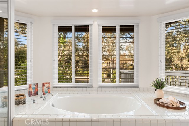 Detail Gallery Image 18 of 24 For 24215 Delta Drive, Diamond Bar,  CA 91765 - 4 Beds | 3 Baths