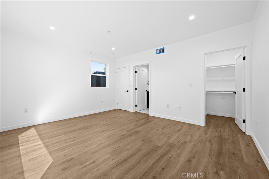 MLS #MB25260359 image #12