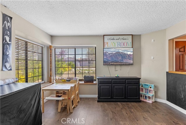 Detail Gallery Image 17 of 44 For 21921 Fig Ct, Tehachapi,  CA 93561 - 3 Beds | 2 Baths