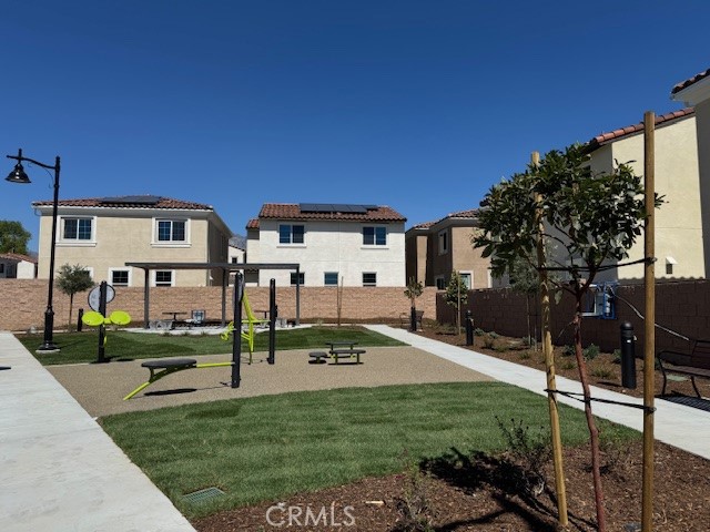451 Meyer Place, Upland CA: https://media.crmls.org/medias/57656a71-aca2-4e7d-88a0-f6e1238fdd24.jpg