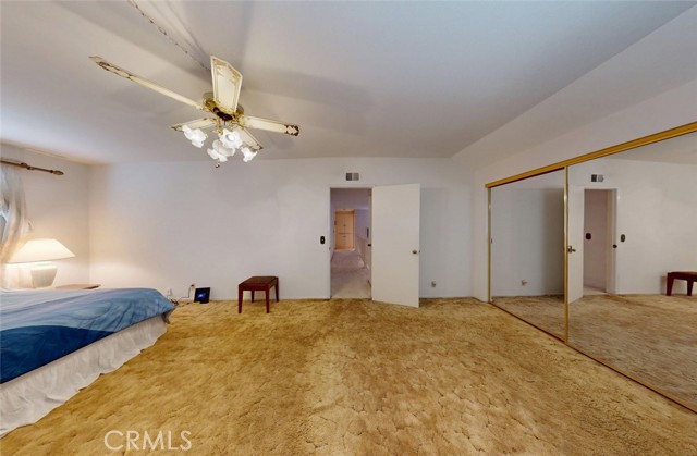 Image 21 of 41 For 9901 Westhaven Circle