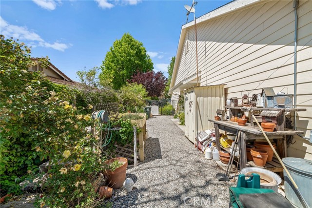 Detail Gallery Image 69 of 75 For 13678 Scenic Crest Dr, Yucaipa,  CA 92399 - 4 Beds | 2/1 Baths