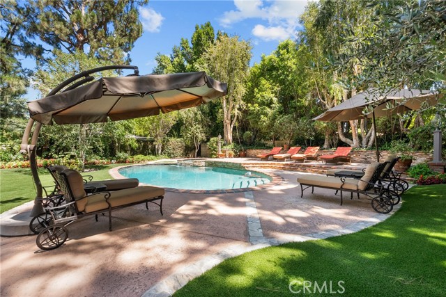 19222 Mayall Street, Northridge CA: https://media.crmls.org/medias/57666c6c-0b02-4db9-a88a-033b552d1494.jpg