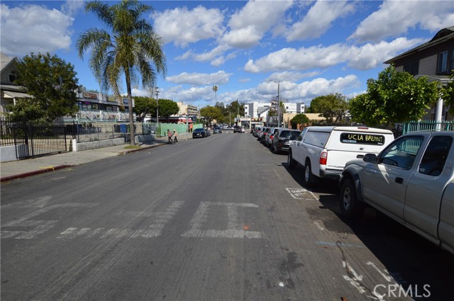 Detail Gallery Image 31 of 33 For 1324 Magnolia Ave, Los Angeles,  CA 90006 - – Beds | – Baths