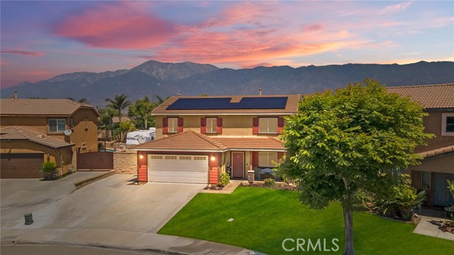 15368 Mallard Ln, Fontana, CA 92336