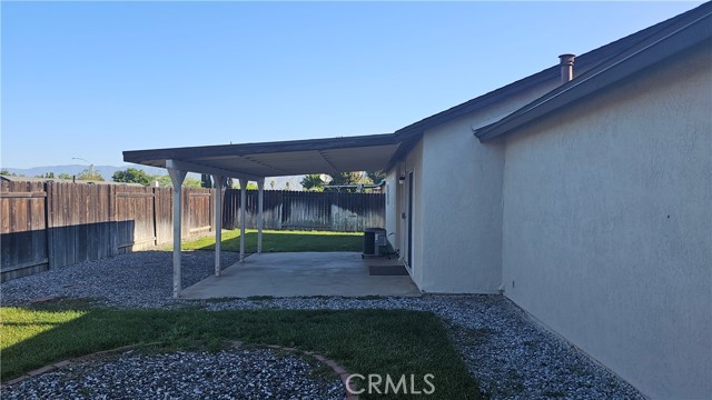 801 Belinda Lane, Redlands CA: https://media.crmls.org/medias/57690da6-b2a4-4f4c-9e8a-762e17afb98f.jpg