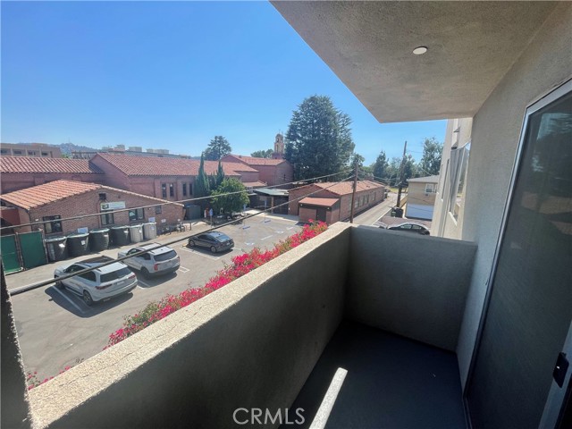 Detail Gallery Image 21 of 33 For 11312 Huston St #8,  North Hollywood,  CA 91601 - 3 Beds | 2/1 Baths
