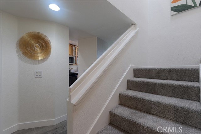 Detail Gallery Image 20 of 40 For 302 San Nicholas, Laguna Beach,  CA 92651 - 2 Beds | 2/1 Baths