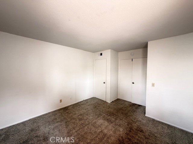 https://media.crmls.org/medias/576bc0ef-273d-4fae-93f6-d74e16443537.jpg?preset=X-Large