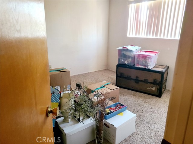 3806 Wenatchee Avenue, Bakersfield CA: https://media.crmls.org/medias/576c2a74-7688-436f-93a3-7879b73bae1c.jpg