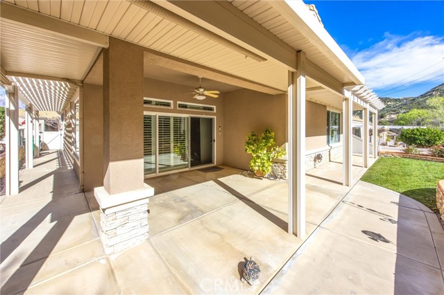 Detail Gallery Image 5 of 45 For 5307 Breckenridge, Banning,  CA 92220 - 2 Beds | 2 Baths