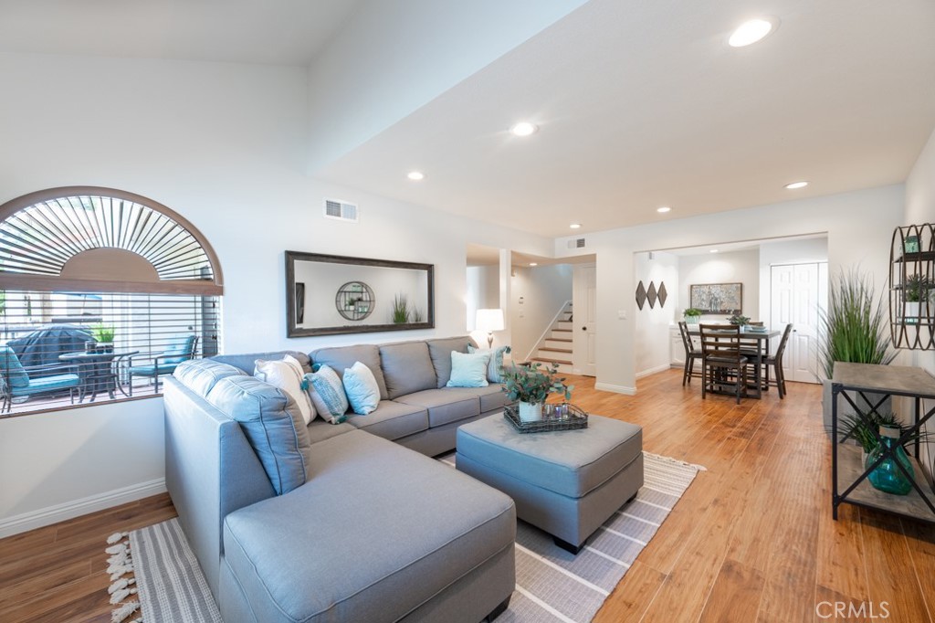 21620 Burbank Boulevard #7
