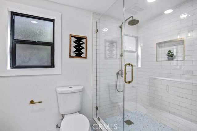 2327 Bonnie Brae, Santa Ana CA: https://media.crmls.org/medias/576ef05f-4278-42bf-9fd5-99870ce7ef8a.jpg