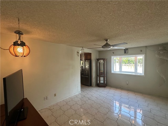 Detail Gallery Image 12 of 19 For 1267 Preston Ct, Upland,  CA 91786 - 3 Beds | 2 Baths
