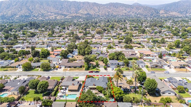 638 Walnut Avenue, Glendora, California 91741, 4 Bedrooms Bedrooms, ,2 BathroomsBathrooms,Single Family Residence,For Sale,Walnut,CV24146661