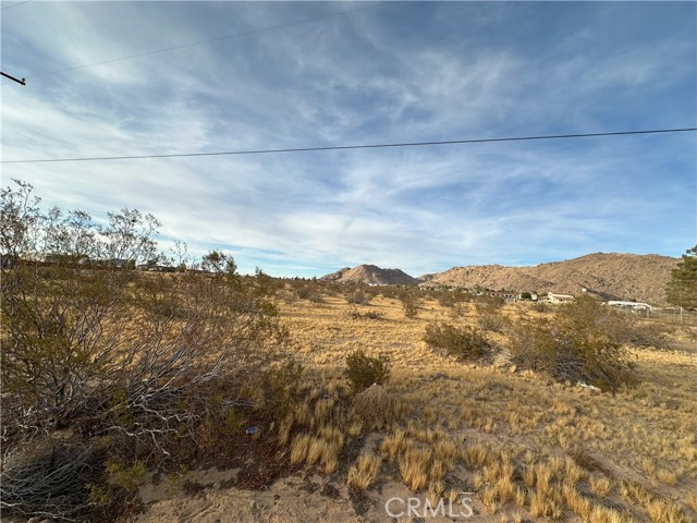 Detail Gallery Image 1 of 2 For 0 Cahuilla Rd, Apple Valley,  CA 92307 - – Beds | – Baths