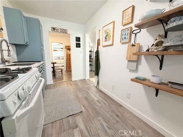 Detail Gallery Image 29 of 51 For 926 Kuffel Canyon, Lake Arrowhead,  CA 92385 - 2 Beds | 1 Baths