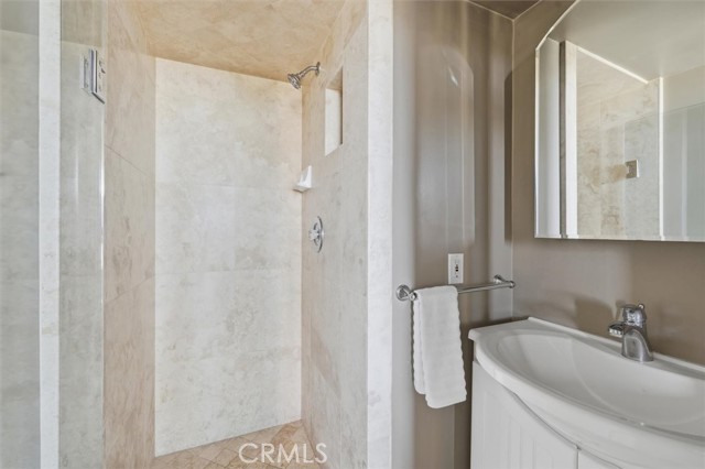 Detail Gallery Image 36 of 74 For 1308 via Coronel, Palos Verdes Estates,  CA 90274 - 5 Beds | 5 Baths