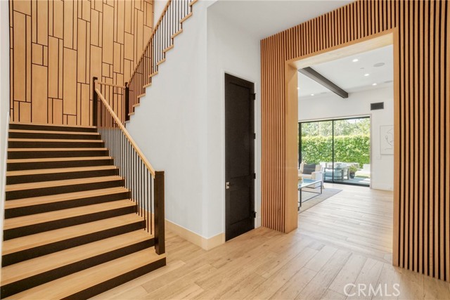 4961 Edgerton Avenue, Encino CA: https://media.crmls.org/medias/57728bb5-dc66-42d0-8a0f-b15306690596.jpg