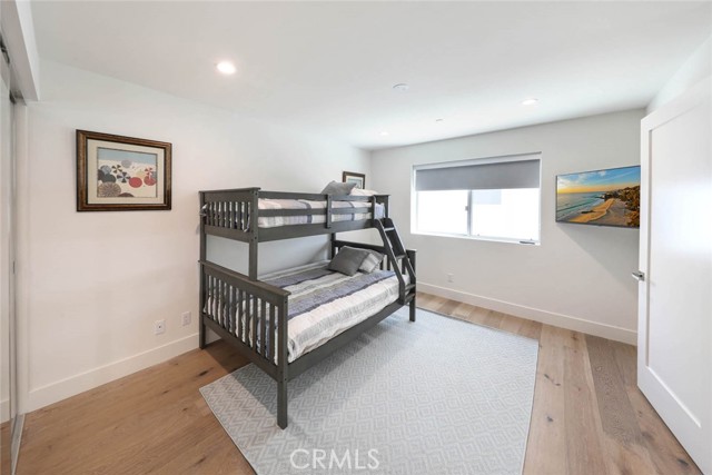 Detail Gallery Image 4 of 25 For 3918 E Coast Highway, Corona Del Mar,  CA 92625 - 3 Beds | 2/1 Baths