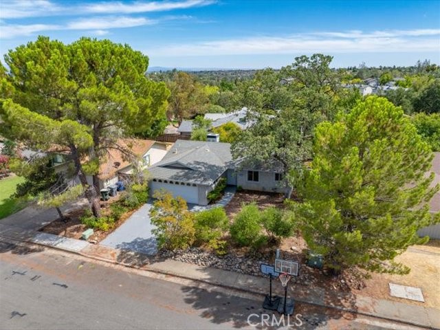 Detail Gallery Image 42 of 48 For 667 Brookridge Dr, Redding,  CA 96003 - 2 Beds | 2 Baths