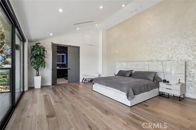 4 Bed Home for Sale in Granada Hills, California